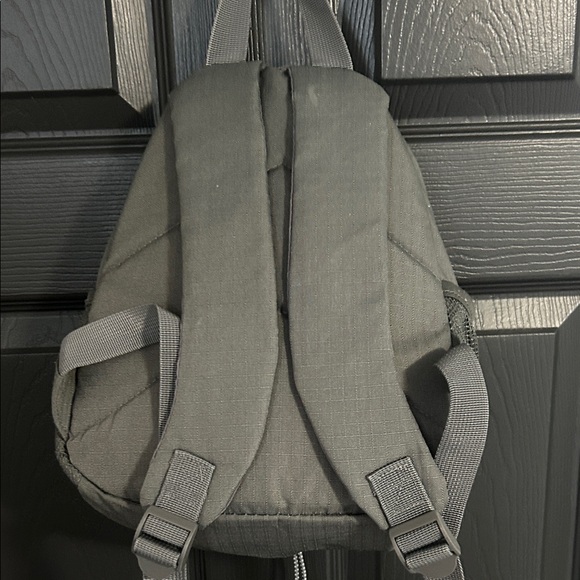 Mountain Warehouse Walklet 6L Rucksack - Picture 3 of 4